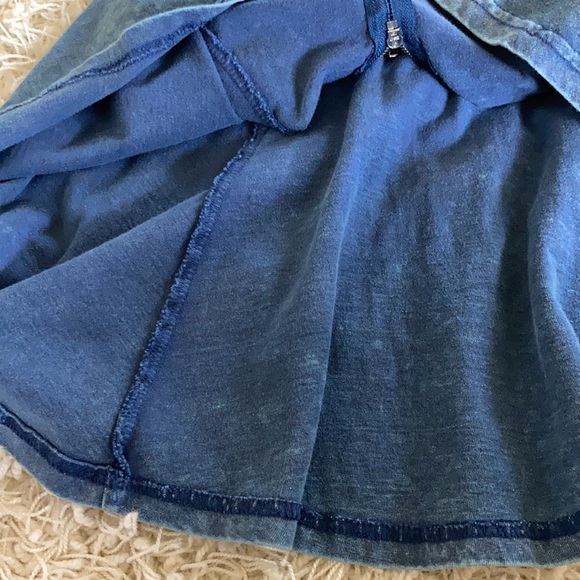 H&M Soft Brush Stretch Denim Jean Circle Skater Mini Skirt w/ Zipper - Picture 4 of 10